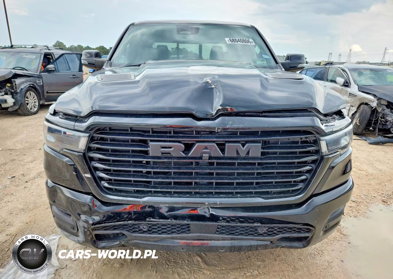 2025 Ram 1500 Laramie VIN:1C6SRFJP3SN641573 - 5