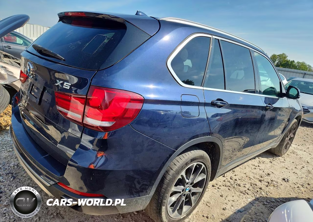 2017 BMW X5 xDrive35I VIN:5UXKR0C3XH0V72935 - 3
