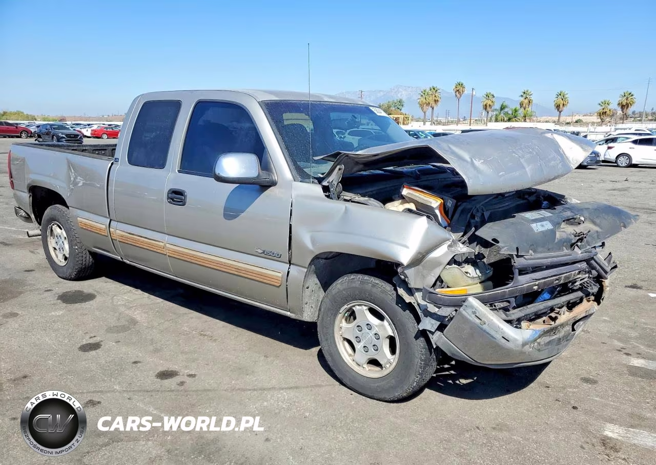 2002 Chevrolet Silverado C1500 VIN:2GCEC19V821348735 - 4