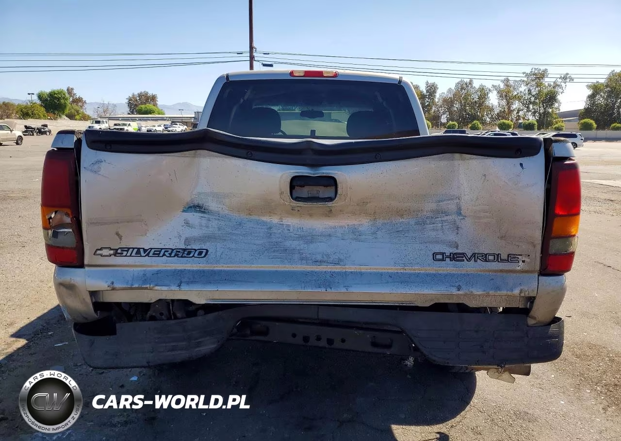 2002 Chevrolet Silverado C1500 VIN:2GCEC19V821348735 - 6