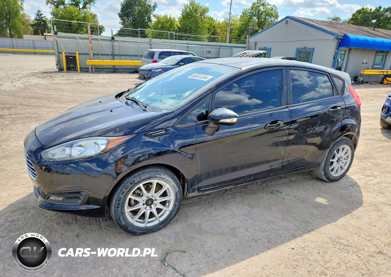 2015 Ford Fiesta Se VIN:3FADP4EJ2FM129391 - 1