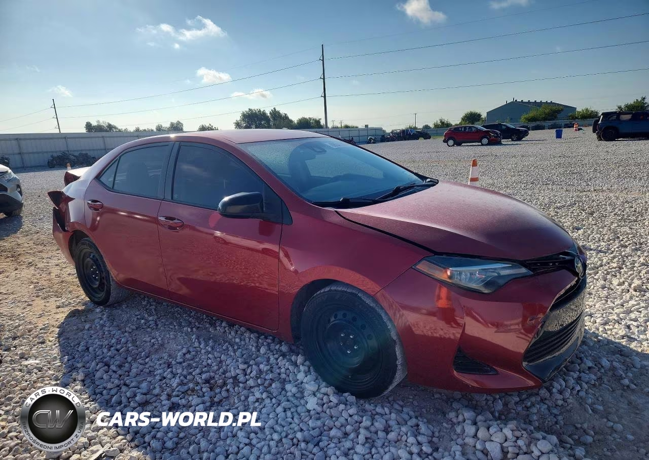 2017 Toyota Corolla Le VIN:5YFBURHE2HP677246 - 4