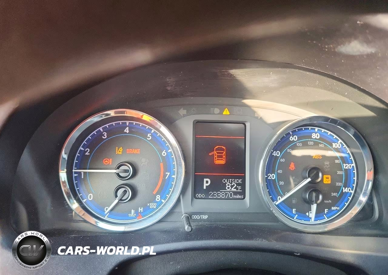 2017 Toyota Corolla Le VIN:5YFBURHE2HP677246 - 9