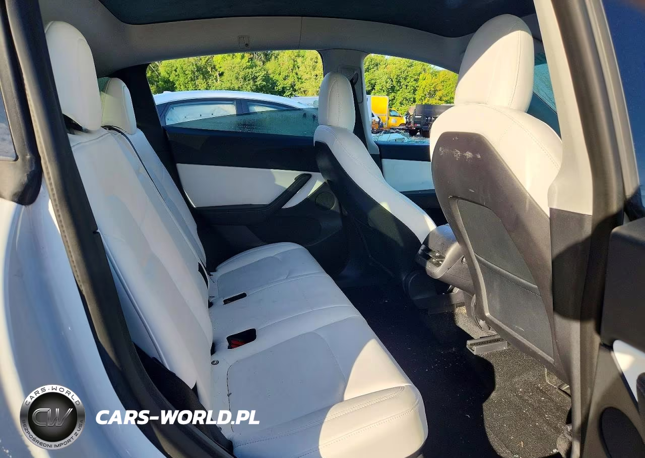 2021 Tesla Model Y VIN:5YJYGDEE3MF187414 - 10