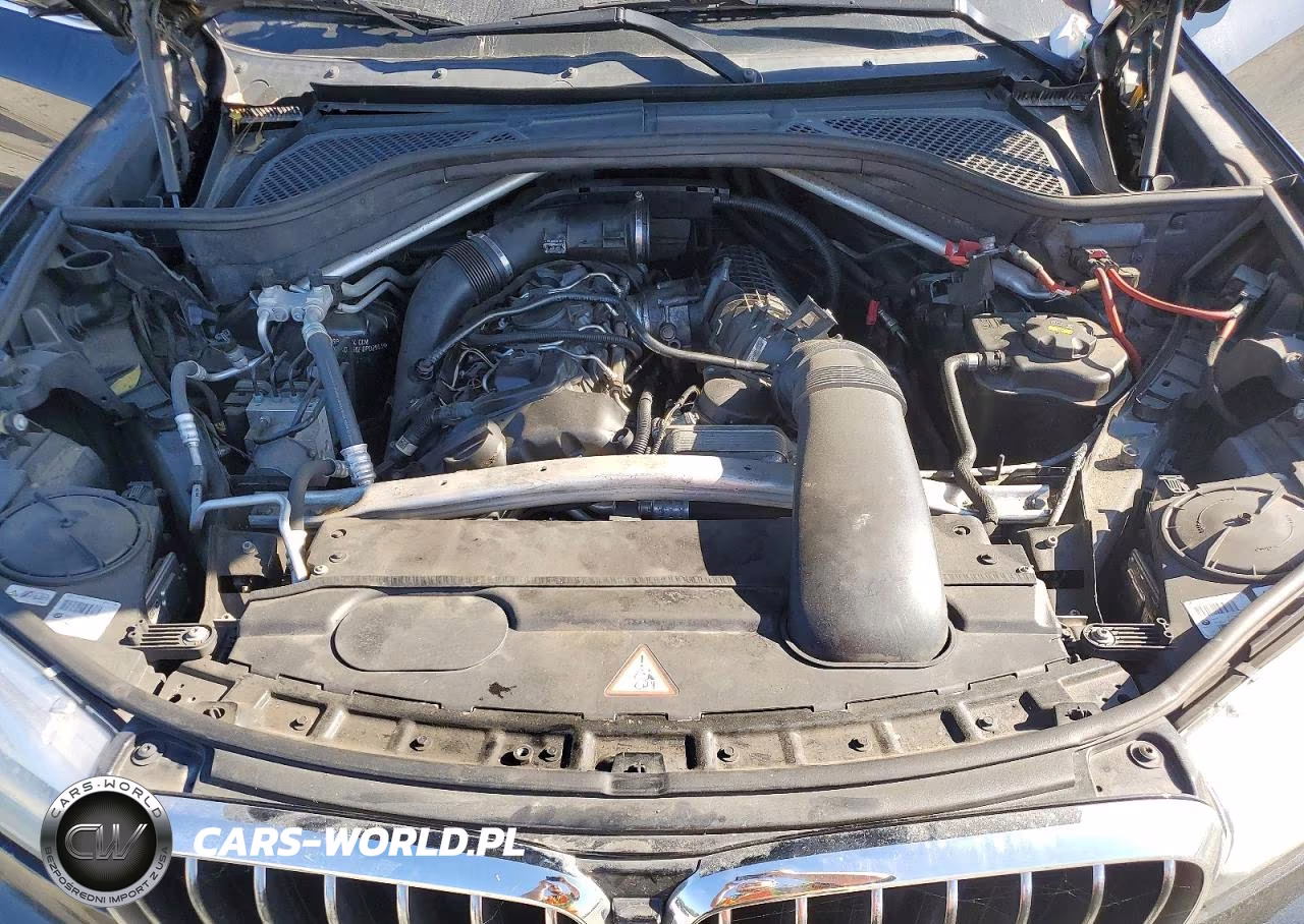 2015 BMW X5 xDrive35I VIN:5UXKR0C56F0P02983 - 12