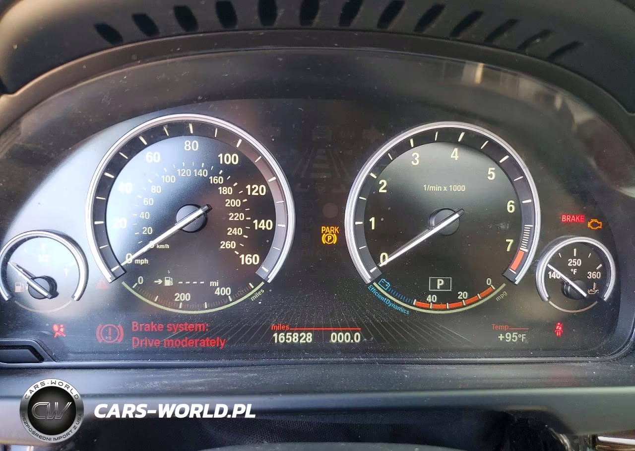 2015 BMW X5 xDrive35I VIN:5UXKR0C56F0P02983 - 9