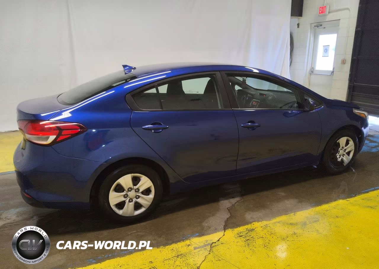 2018 Kia Forte Lx VIN:3KPFK4A71JE167984 - 3