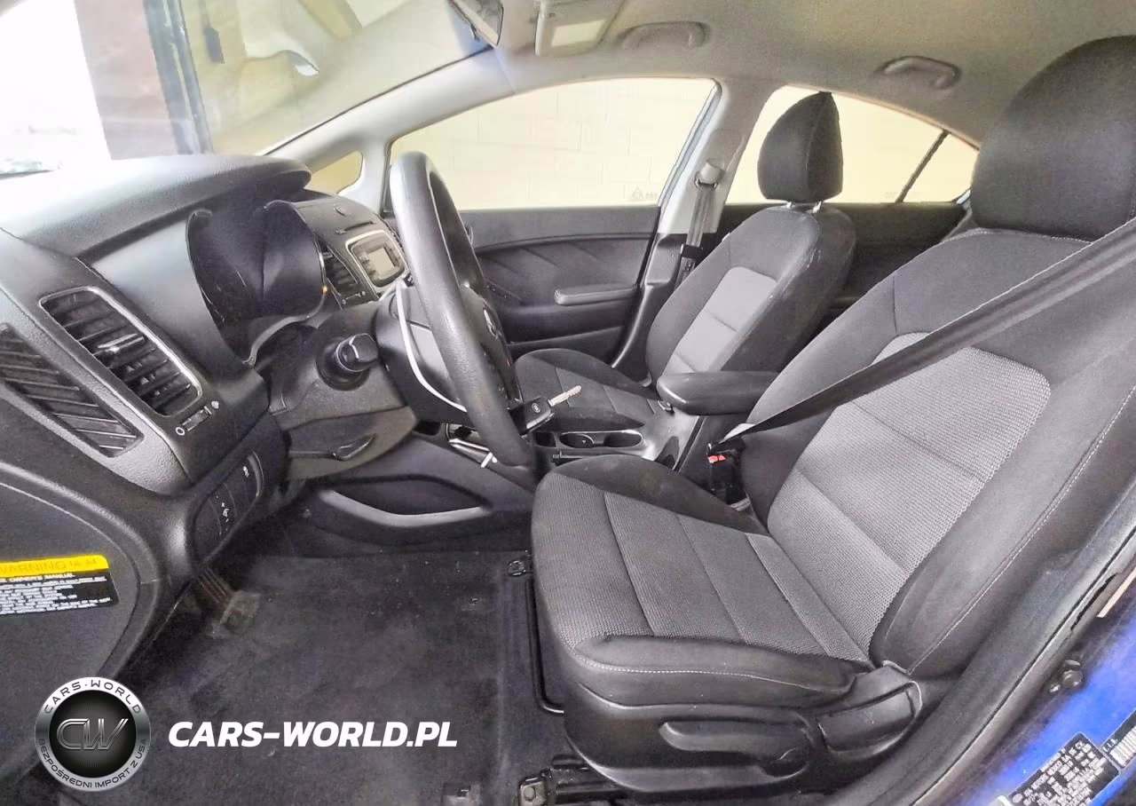 2018 Kia Forte Lx VIN:3KPFK4A71JE167984 - 7