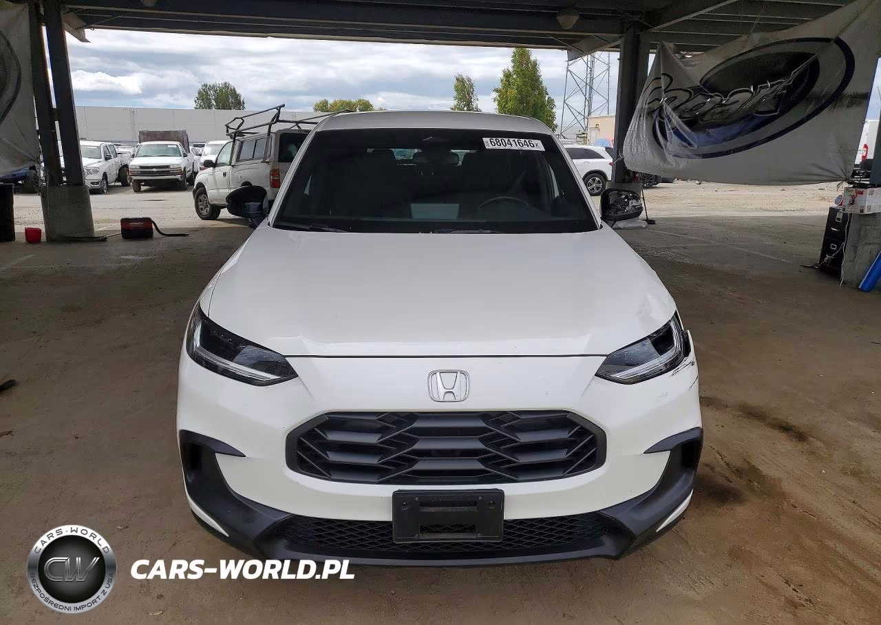 2025 Honda Hr-V Sport VIN:3CZRZ2H52SM747666 - 5