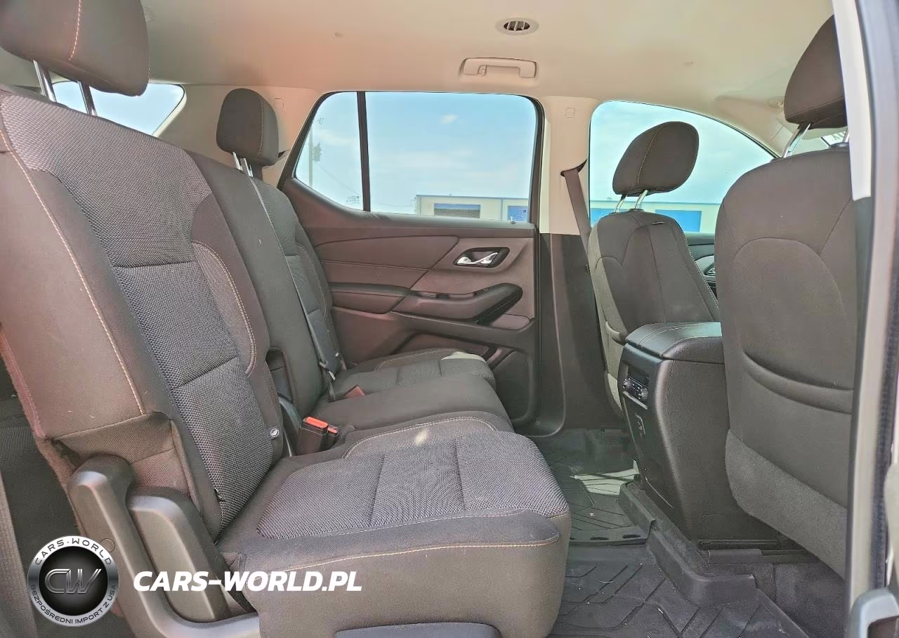 2020 Chevrolet Traverse Ls VIN:1GNERFKW0LJ288074 - 11