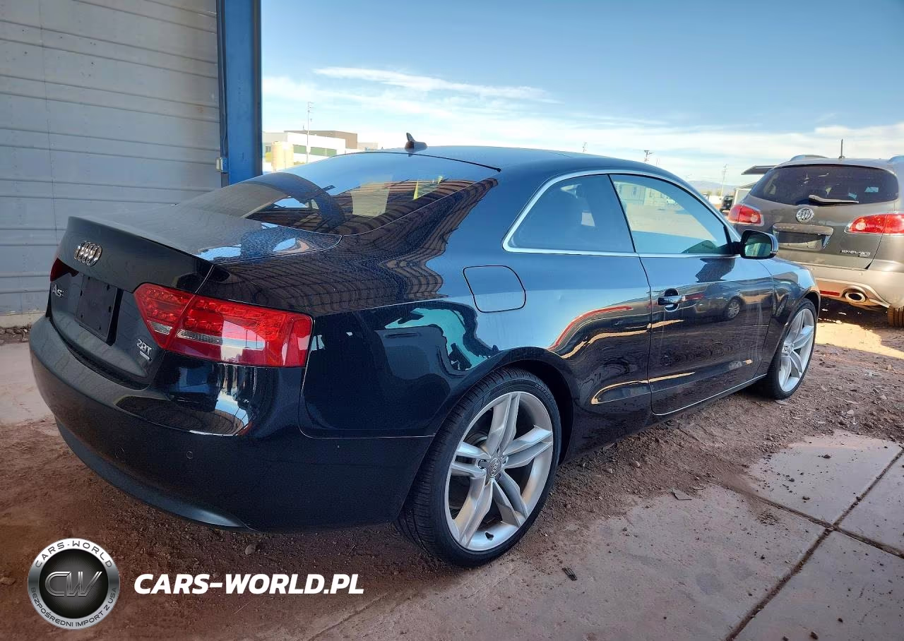2011 Audi A5 Premium Plus VIN:WAULFAFR7BA004421 - 3