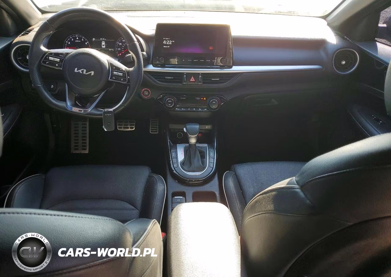 2024 Kia Forte Gt Line VIN:3KPF54AD8RE732479 - 8