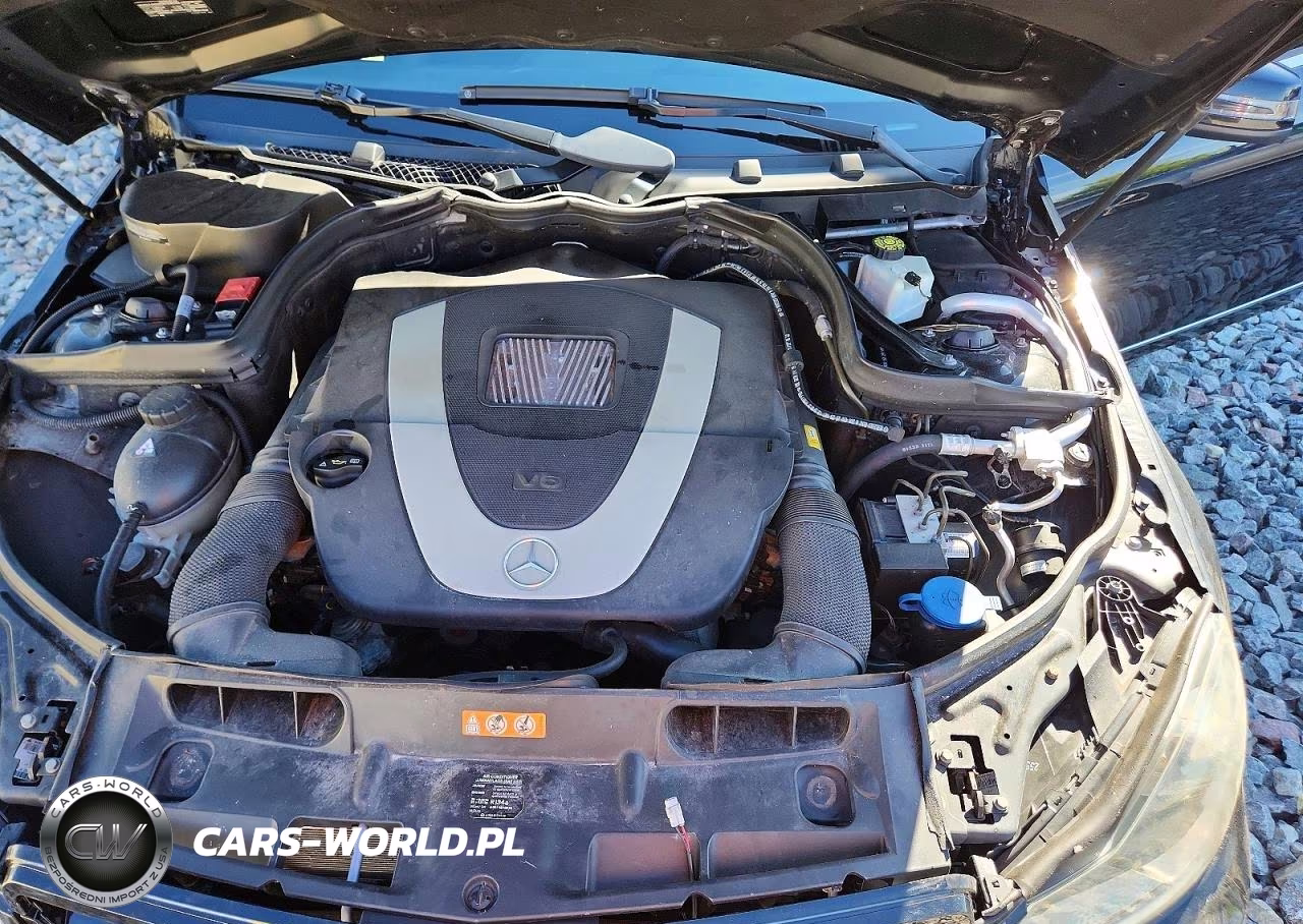 2012 Mercedes-Benz C 300 4Matic VIN:WDDGF8BB1CR209036 - 11