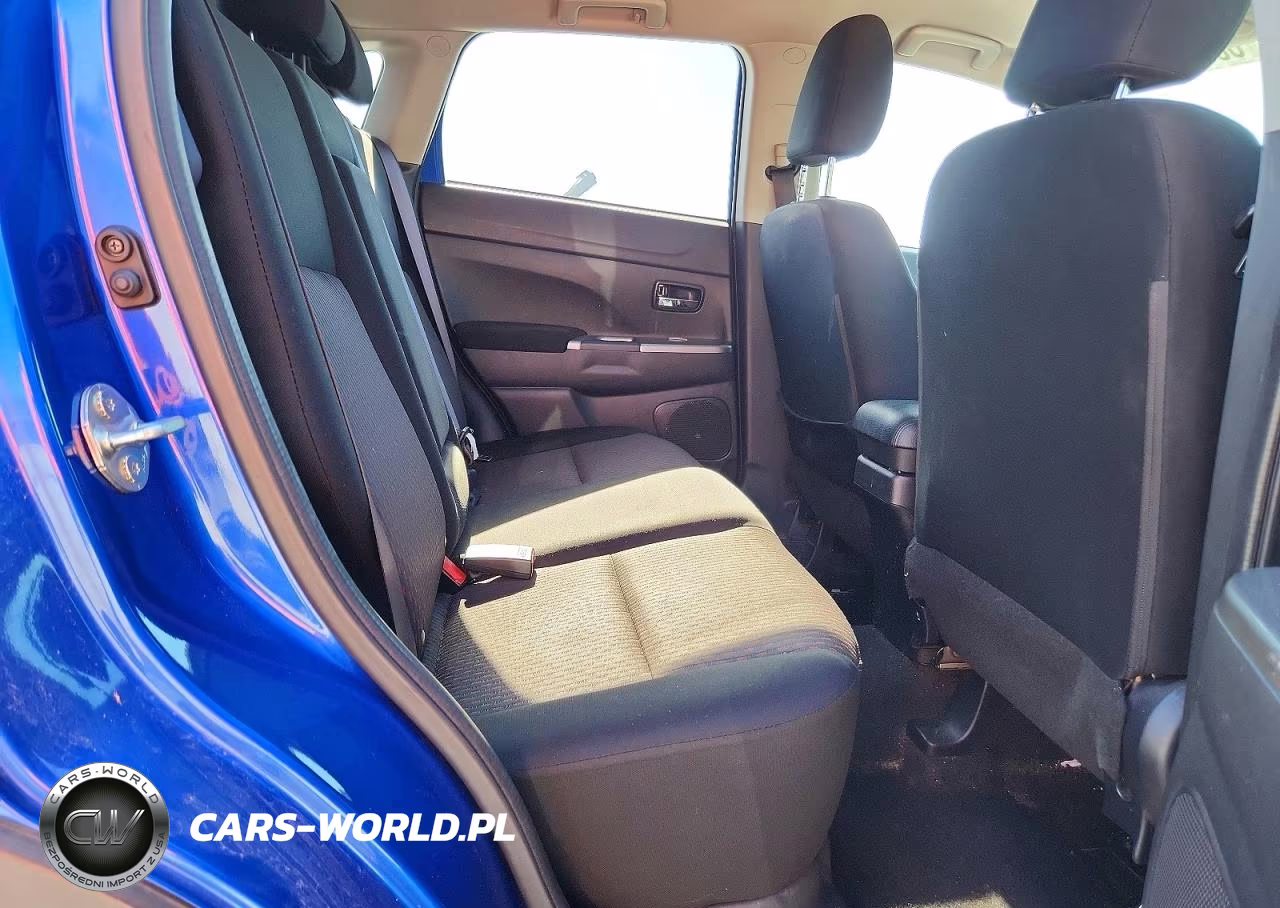 2019 Mitsubishi Outlander Sport Es VIN:JA4AP3AU5KU030037 - 11