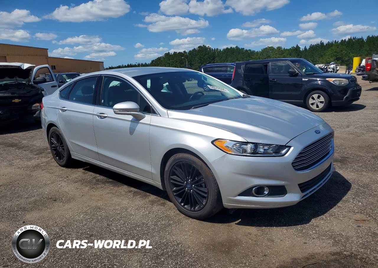 2014 Ford Fusion Se VIN:1FA6P0HD2E5384005 - 4