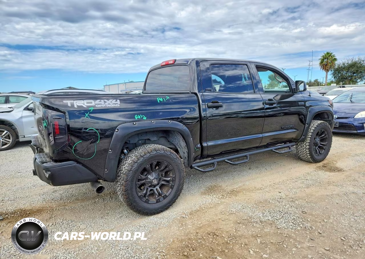 2017 Toyota Tundra Sr5 VIN:5TFDY5F15HX665776 - 3