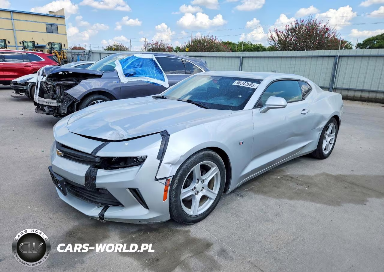 2017 Chevrolet Camaro Lt – zdjęcie 1 z 12