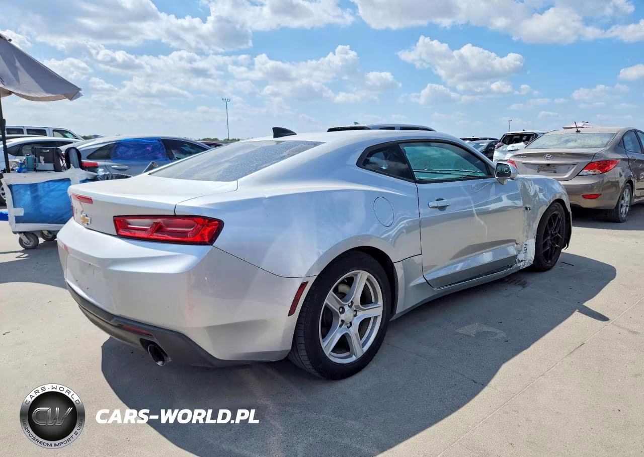 2017 Chevrolet Camaro Lt VIN:1G1FB1RXXH0169599 - 3