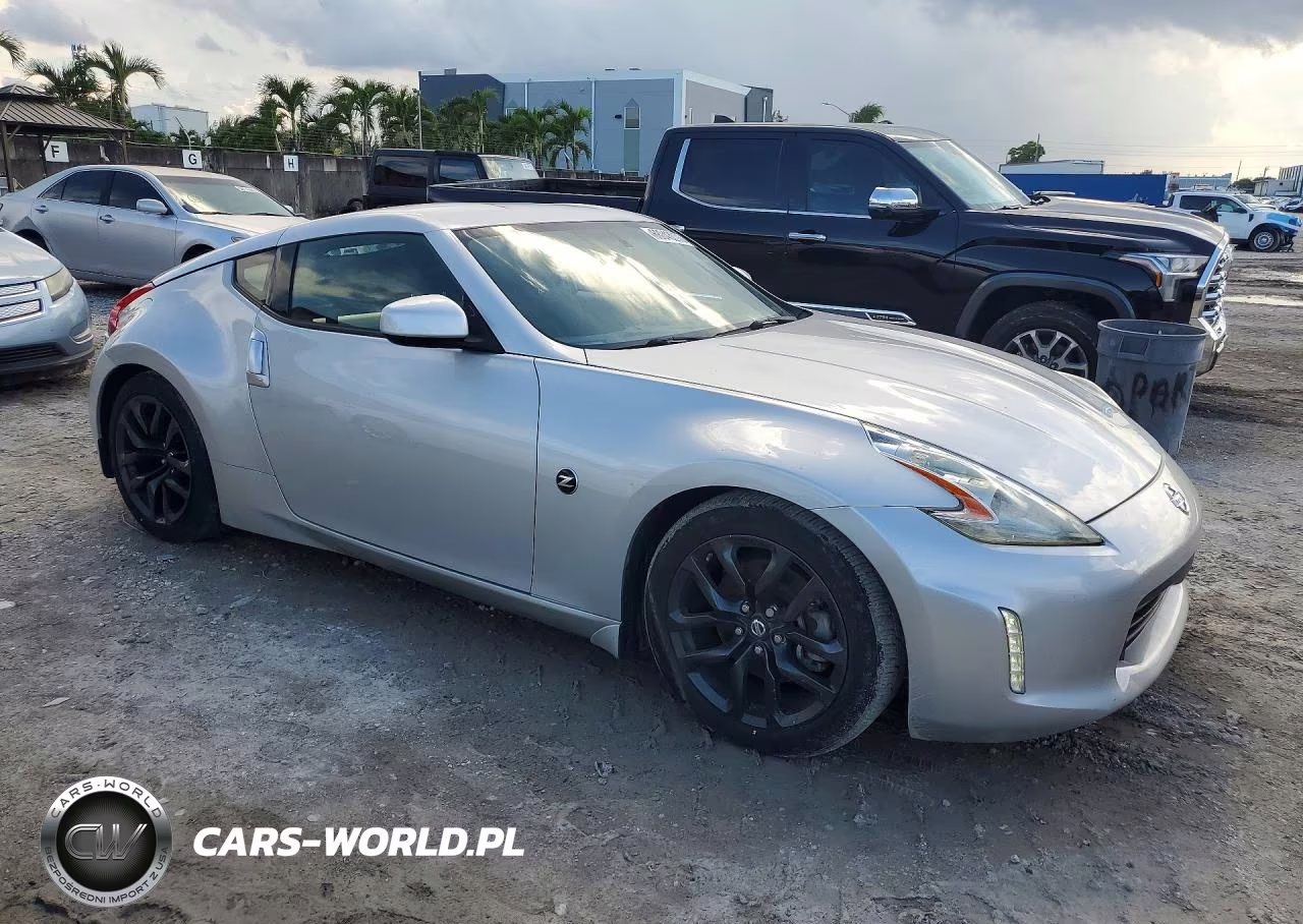 2016 Nissan 370Z Base VIN:JN1AZ4EH1GM934092 - 4