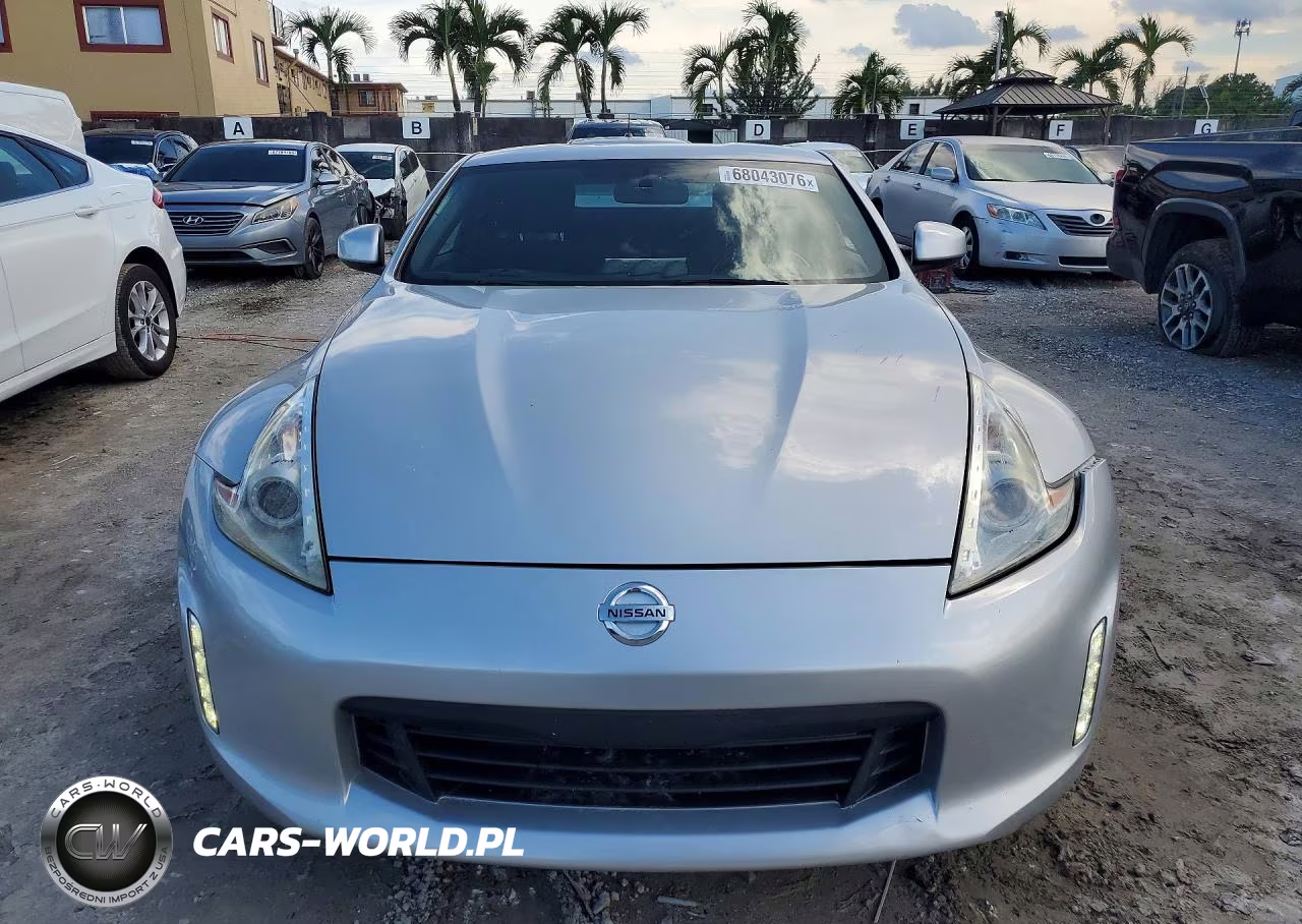 2016 Nissan 370Z Base VIN:JN1AZ4EH1GM934092 - 5