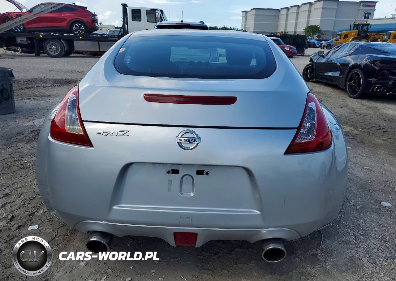 2016 Nissan 370Z Base VIN:JN1AZ4EH1GM934092 - 6