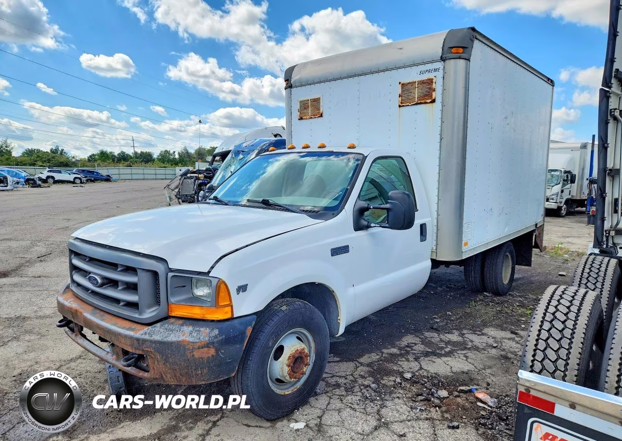 2000 Ford F350 Super Duty Box Truck
