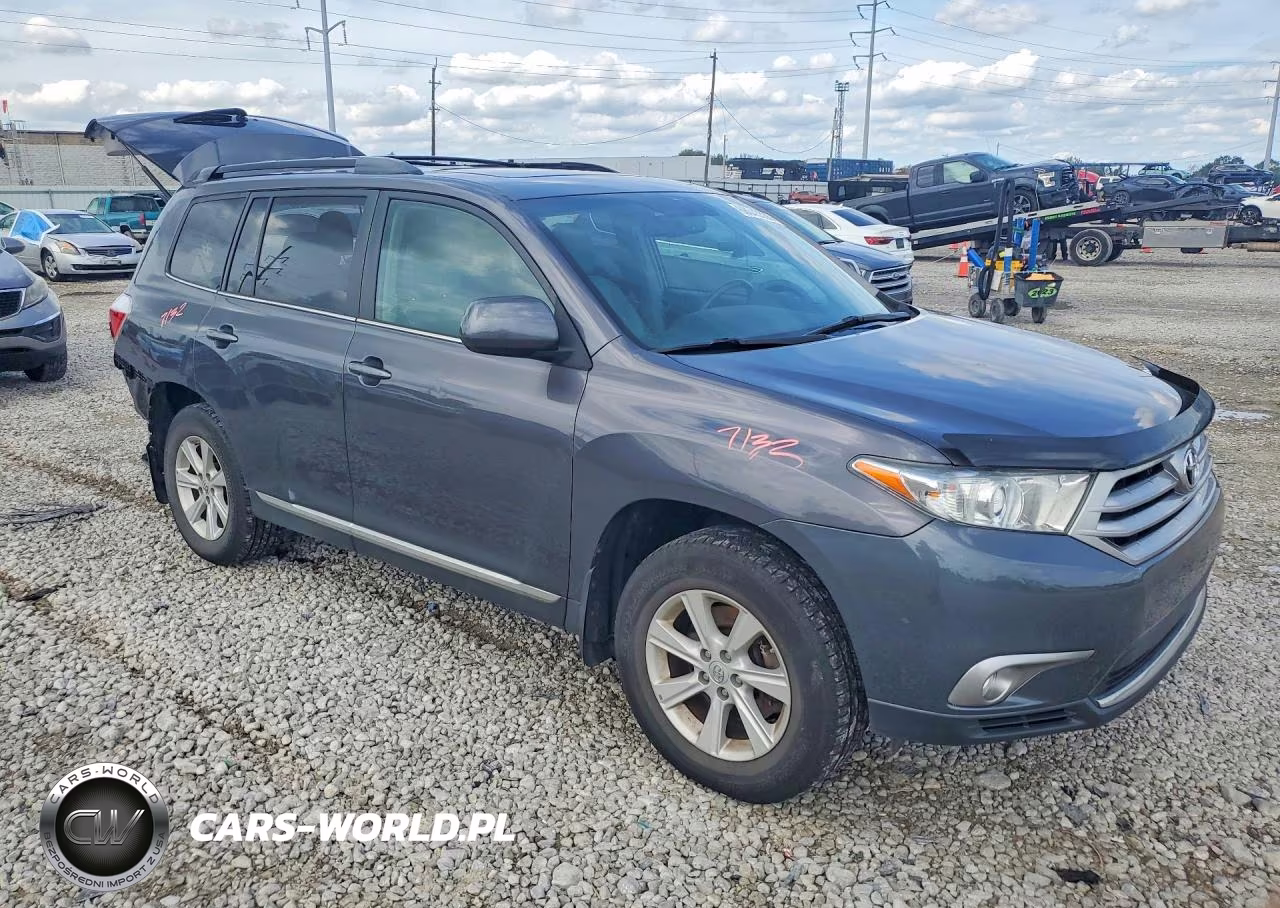 2012 Toyota Highlander Se VIN:5TDBK3EH4CS173735 - 4