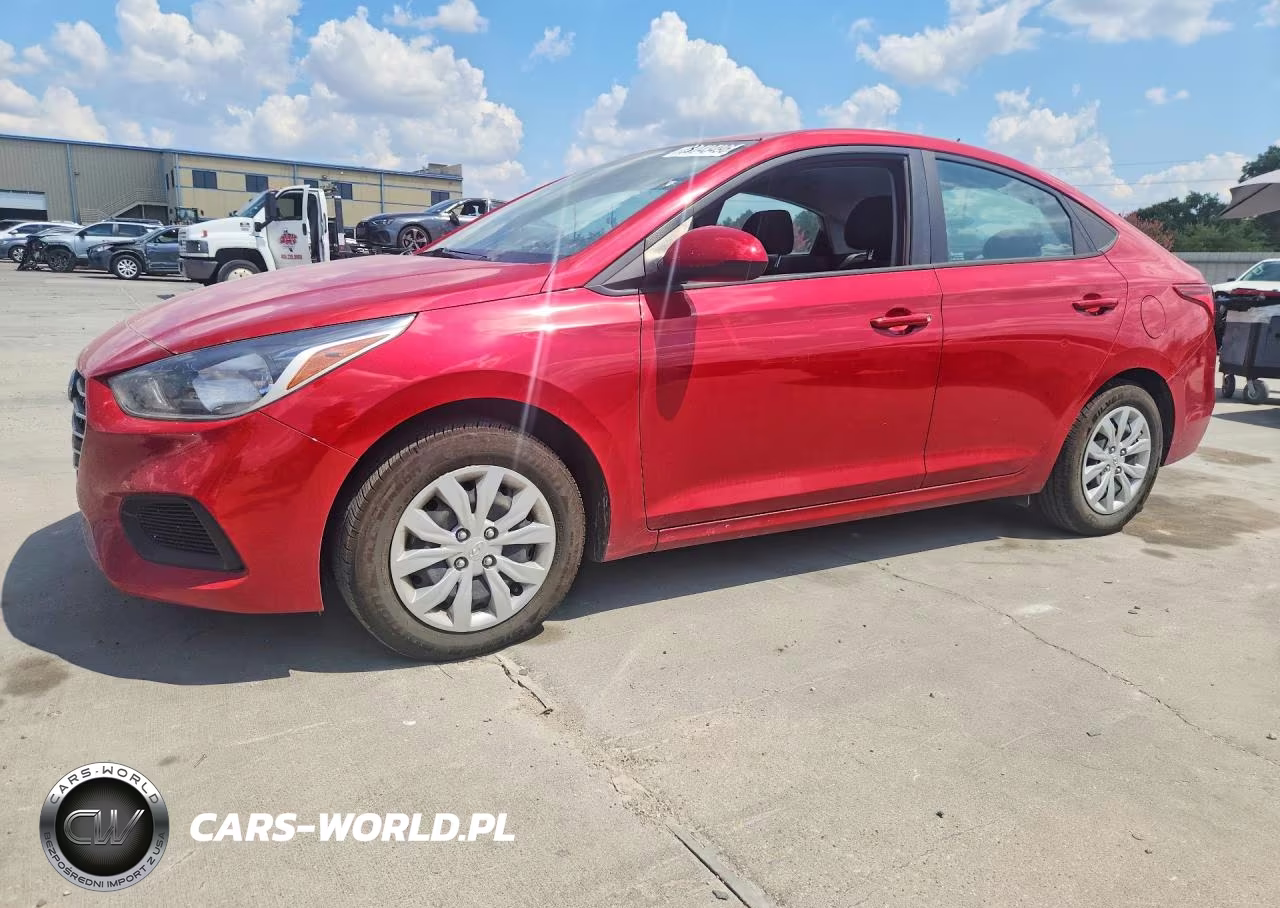 2022 Hyundai Accent Se