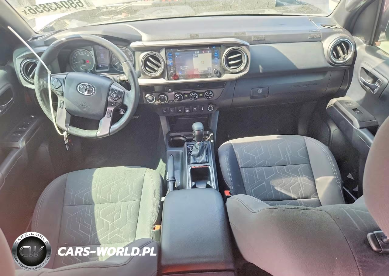 2018 Toyota Tacoma Trd Sport VIN:5TFCZ5AN7JX163859 - 8
