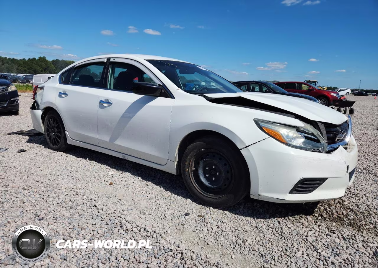 2017 Nissan Altima 2.5 S VIN:1N4AL3AP7HN365515 - 4
