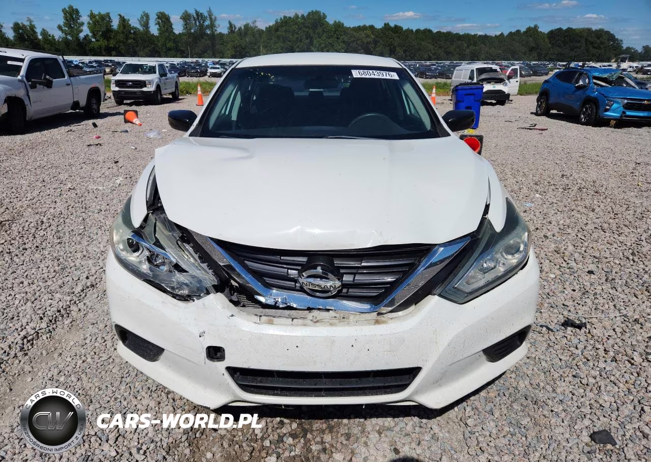 2017 Nissan Altima 2.5 S VIN:1N4AL3AP7HN365515 - 5