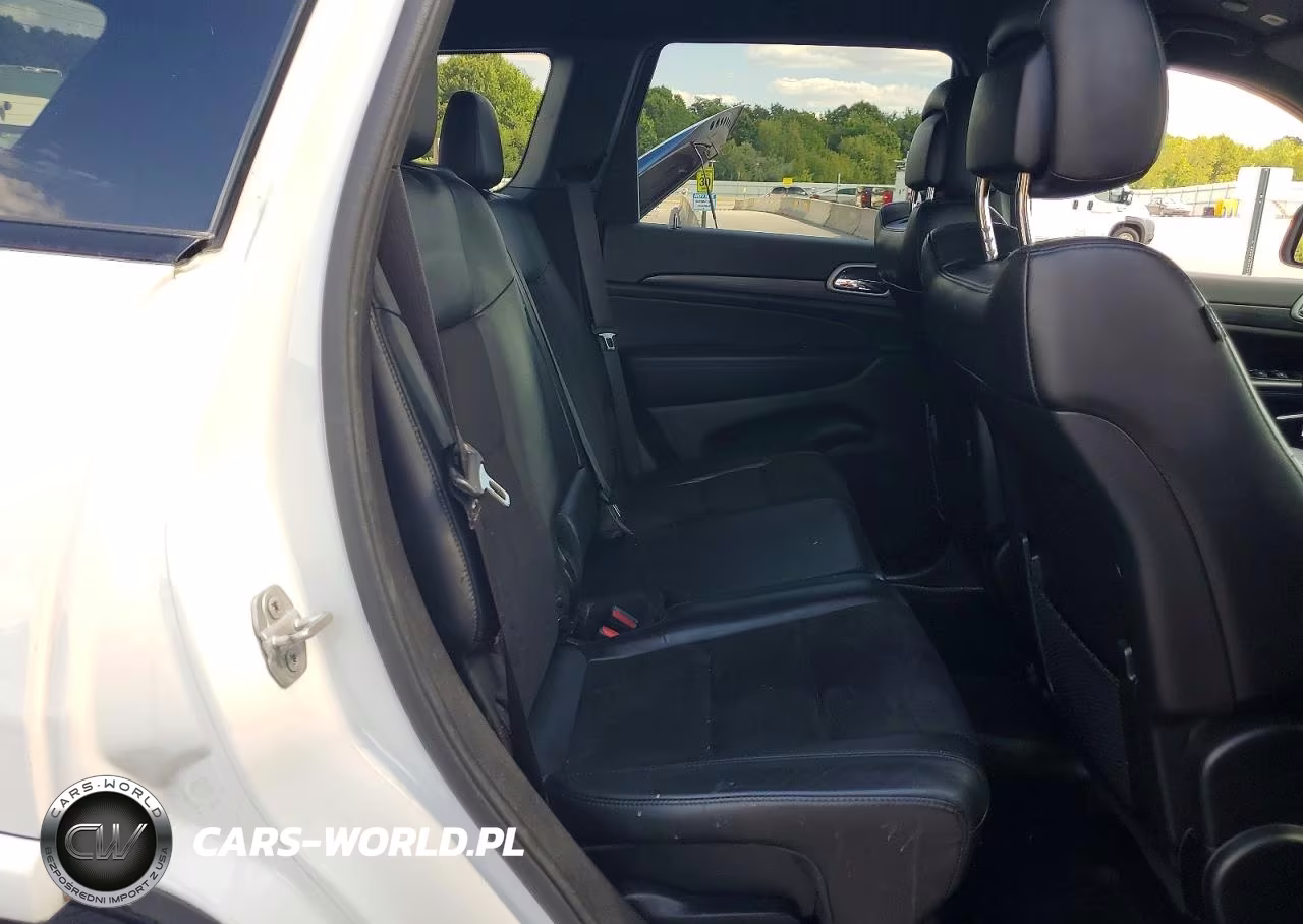 2022 Jeep Grand Cherokee Laredo E VIN:1C4RJFAG1NC112413 - 11