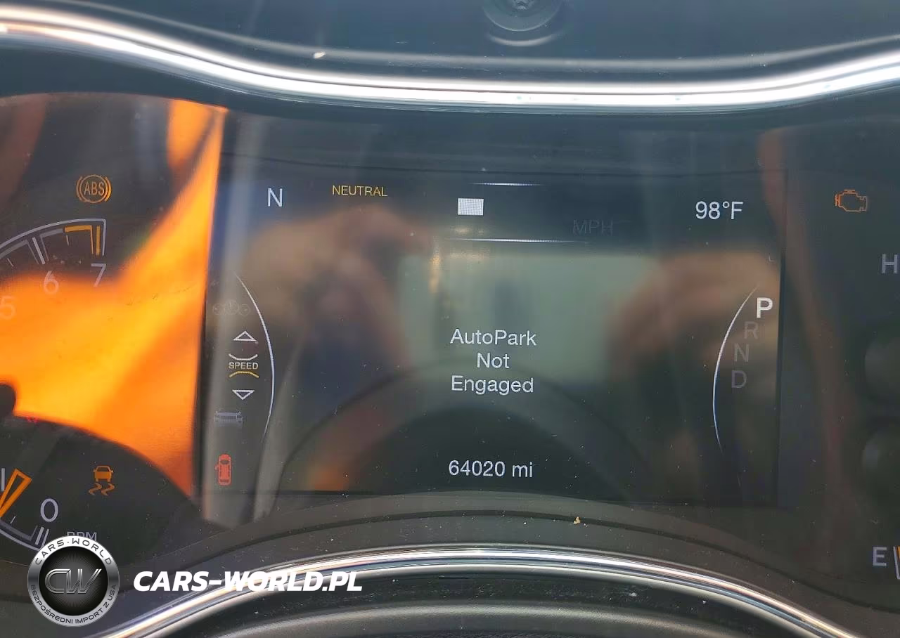 2022 Jeep Grand Cherokee Laredo E VIN:1C4RJFAG1NC112413 - 9