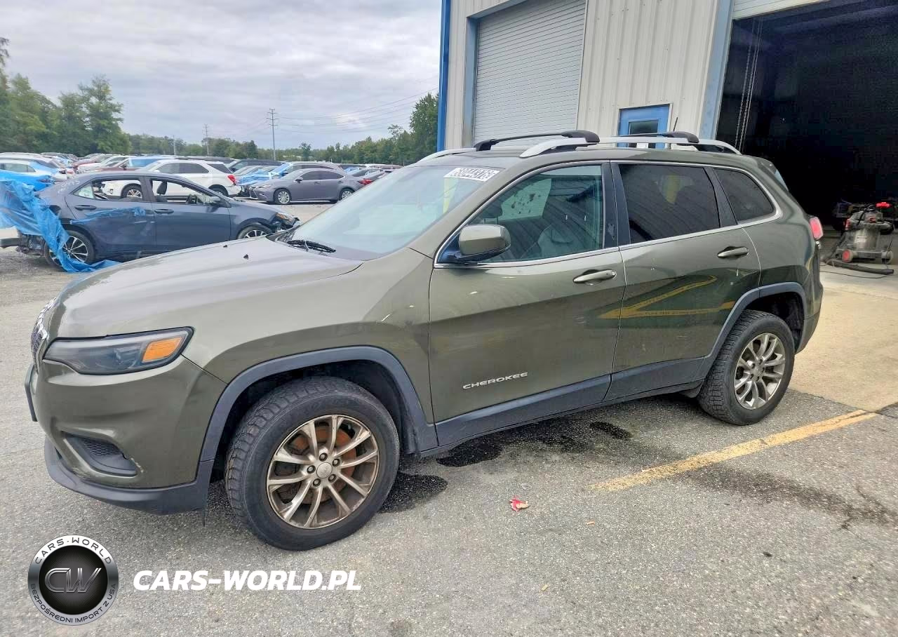 2019 Jeep Cherokee Latitude Plus VIN:1C4PJMLX1KD311346 - 1