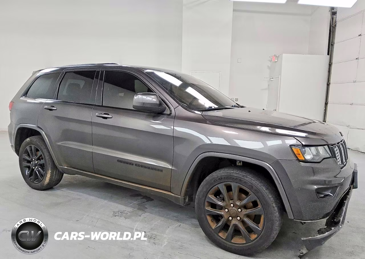 2019 Jeep Grand Cherokee Laredo VIN:1C4RJFAG6KC526959 - 4