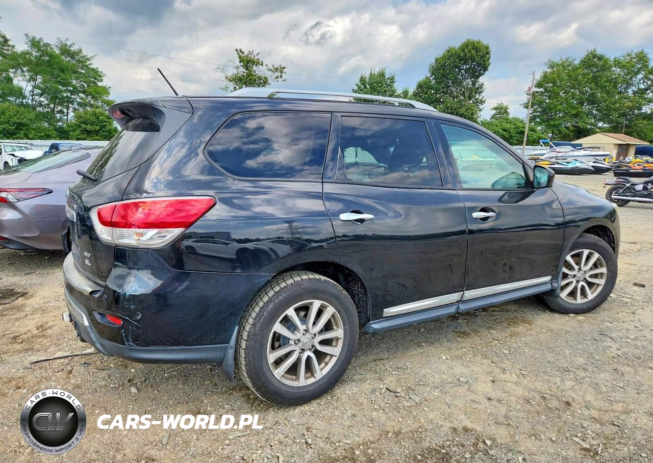 2015 Nissan Pathfinder Sl VIN:5N1AR2MMXFC722923 - 3
