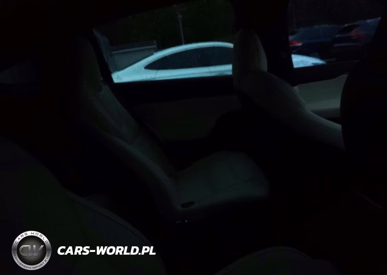 2024 Tesla Model X VIN:7SAXCBE64RF449360 - 10