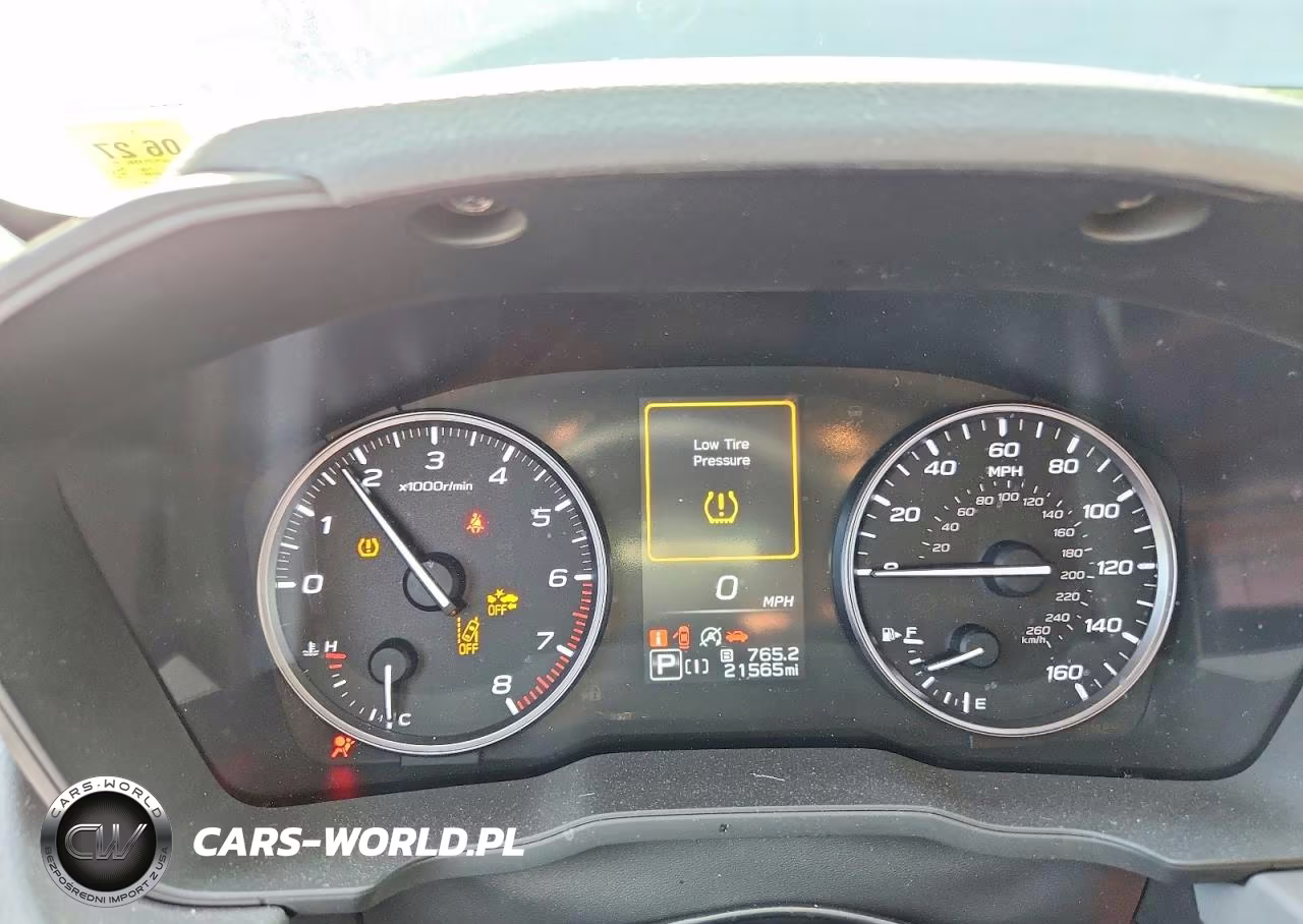 2025 Subaru Crosstrek Premium VIN:JF2GUHDC4S8258971 - 9
