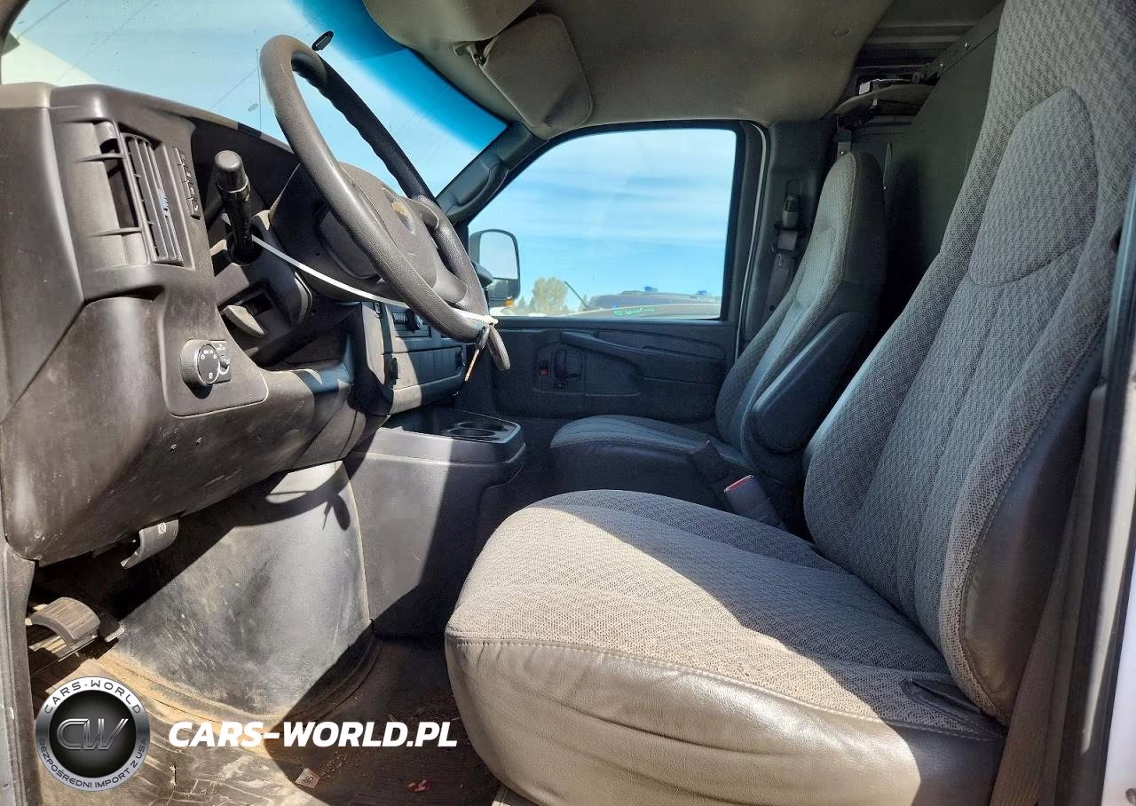 2009 Chevrolet Express G3500 VIN:1GCHG35K291150788 - 7