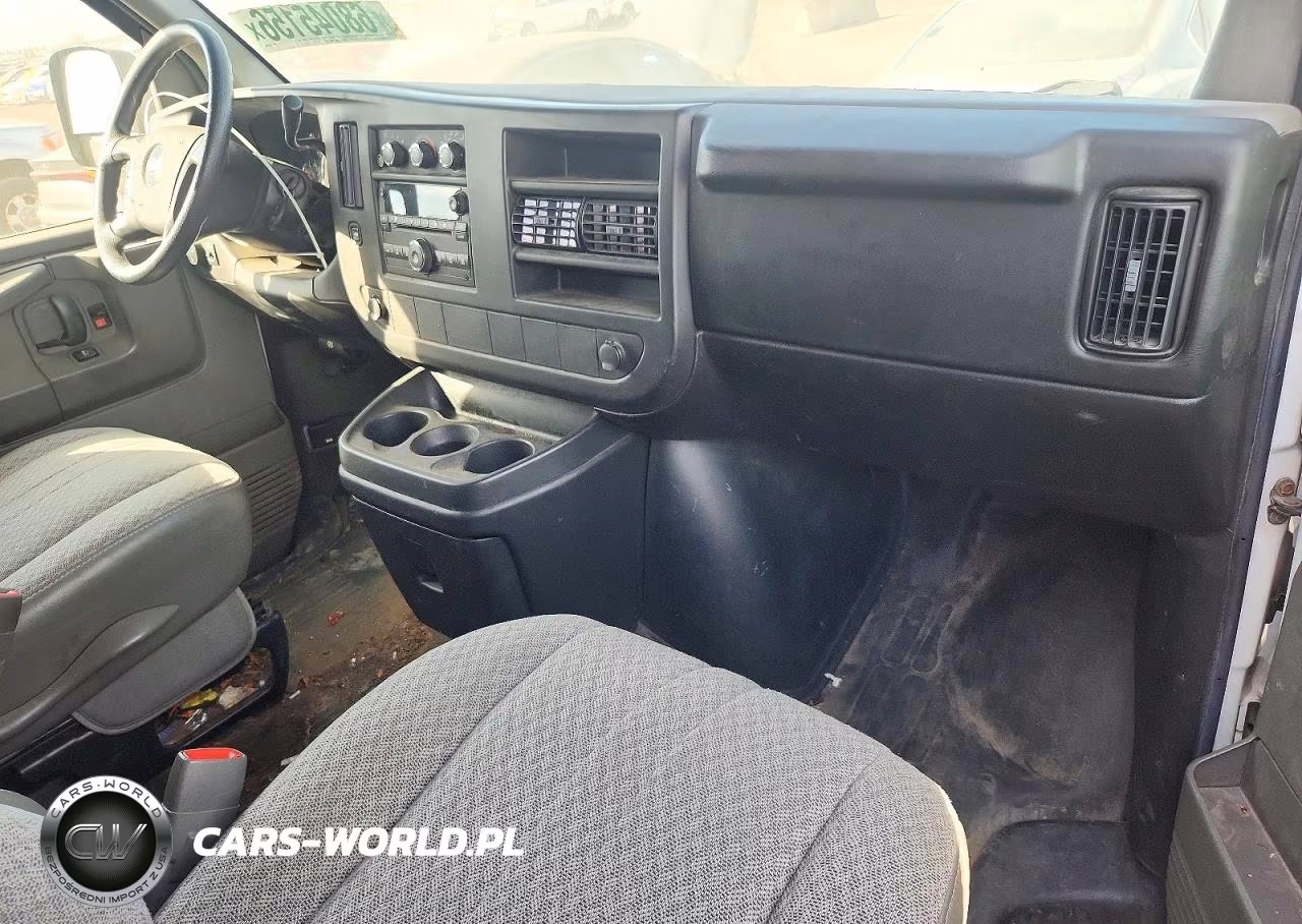 2009 Chevrolet Express G3500 VIN:1GCHG35K291150788 - 8