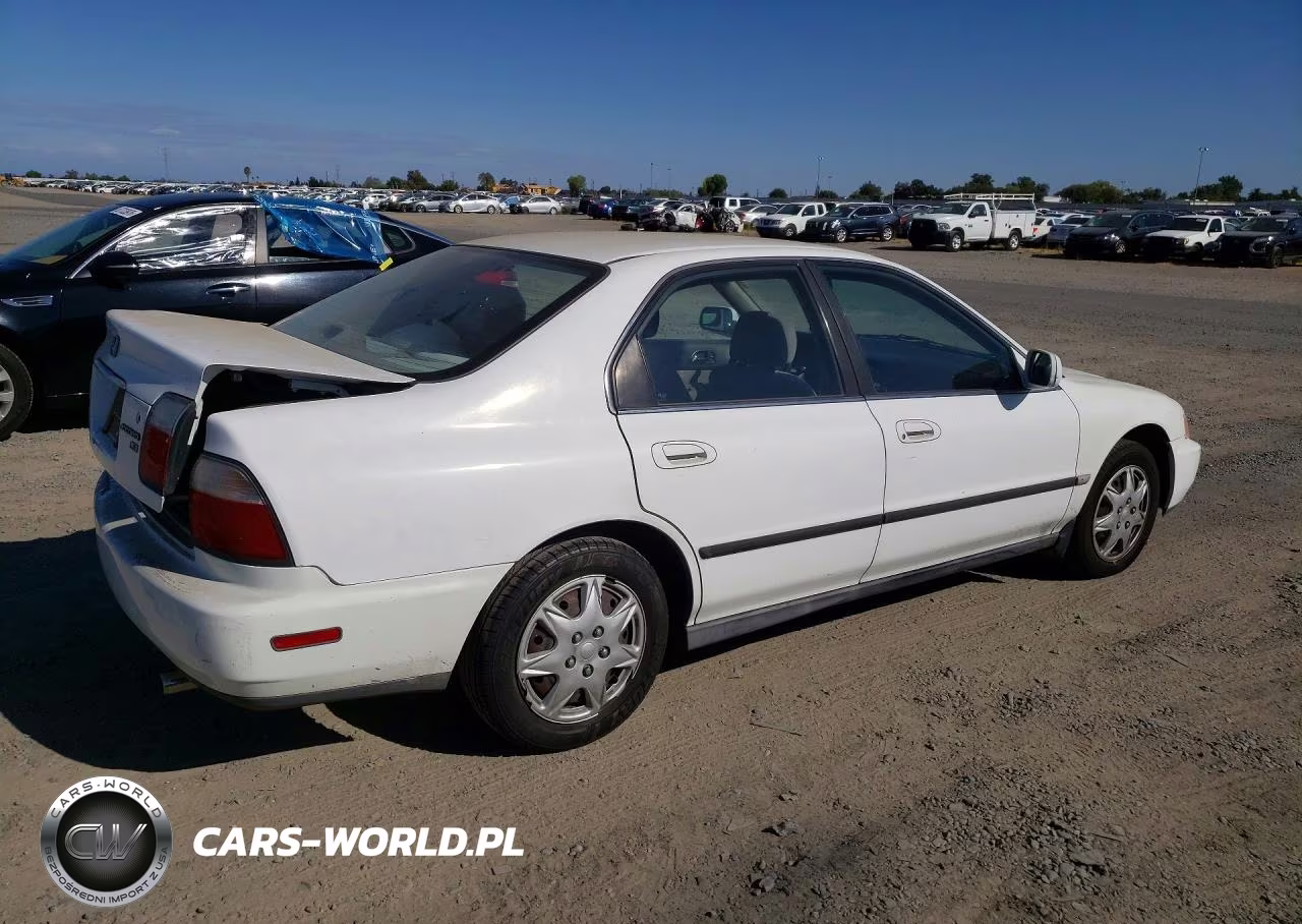 1996 Honda Accord Lx VIN:1HGCD5637TA240727 - 3