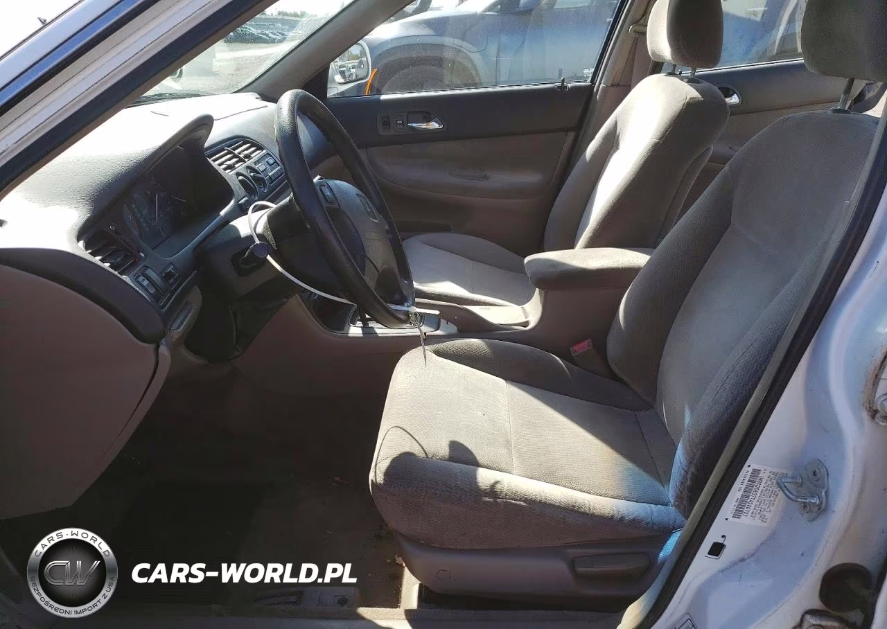 1996 Honda Accord Lx VIN:1HGCD5637TA240727 - 7