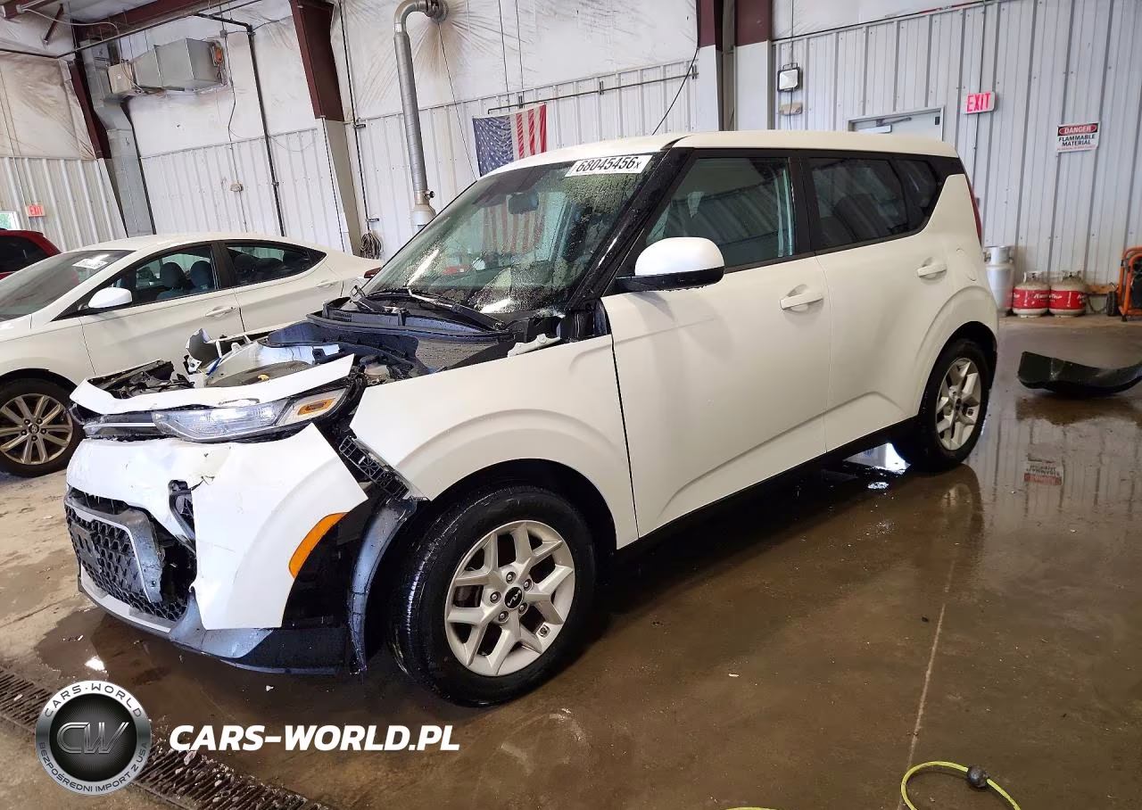 2022 Kia Soul Lx