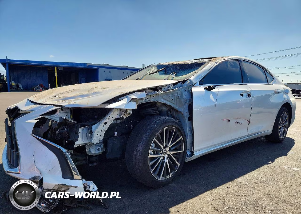 2023 Lexus Es 300H Base