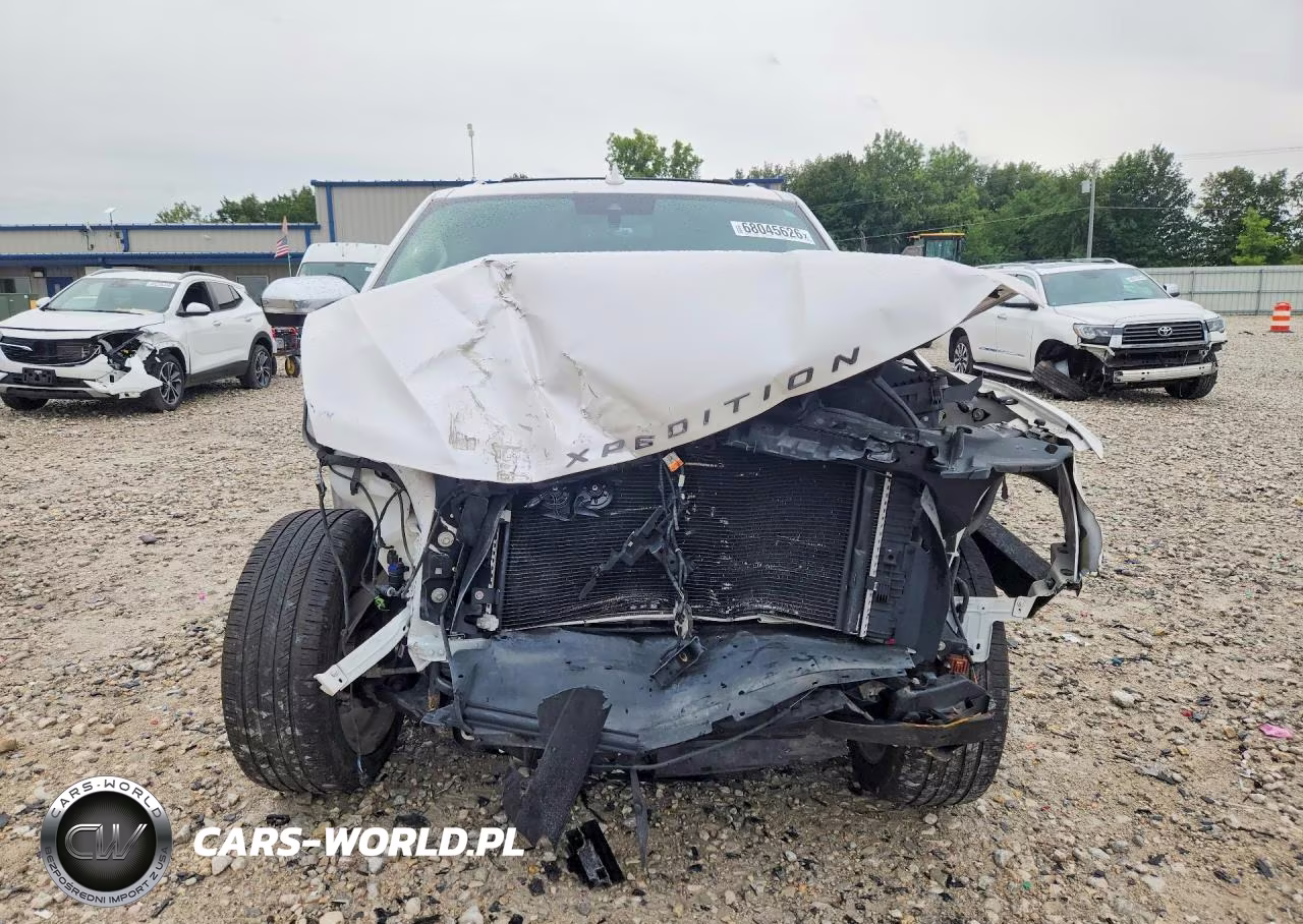 2019 Ford Expedition Platinum VIN:1FMJU1MT5KEA81310 - 5
