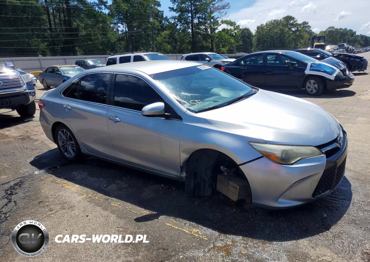 2017 Toyota Camry Se VIN:4T1BF1FK2HU650468 - 4