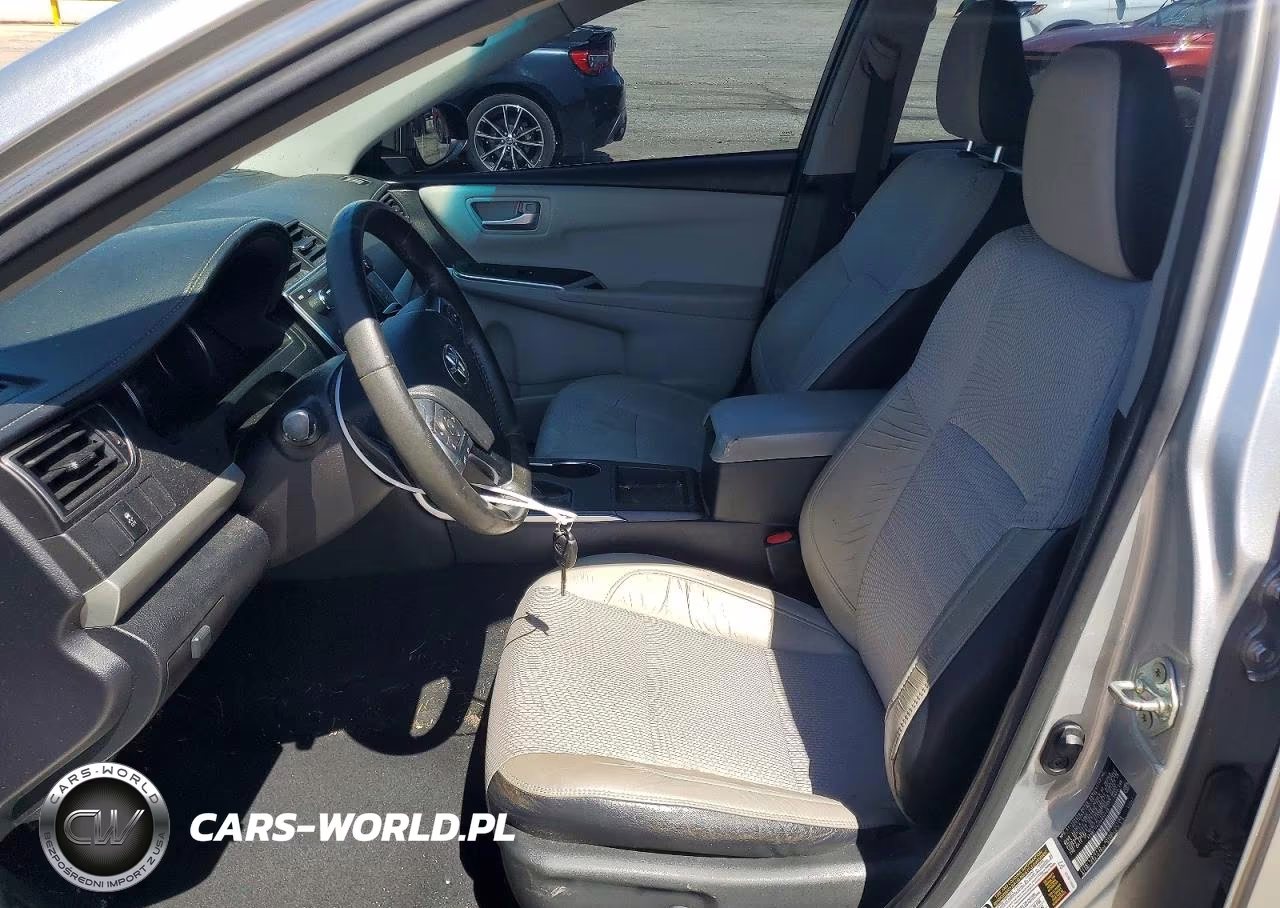 2017 Toyota Camry Se VIN:4T1BF1FK2HU650468 - 7
