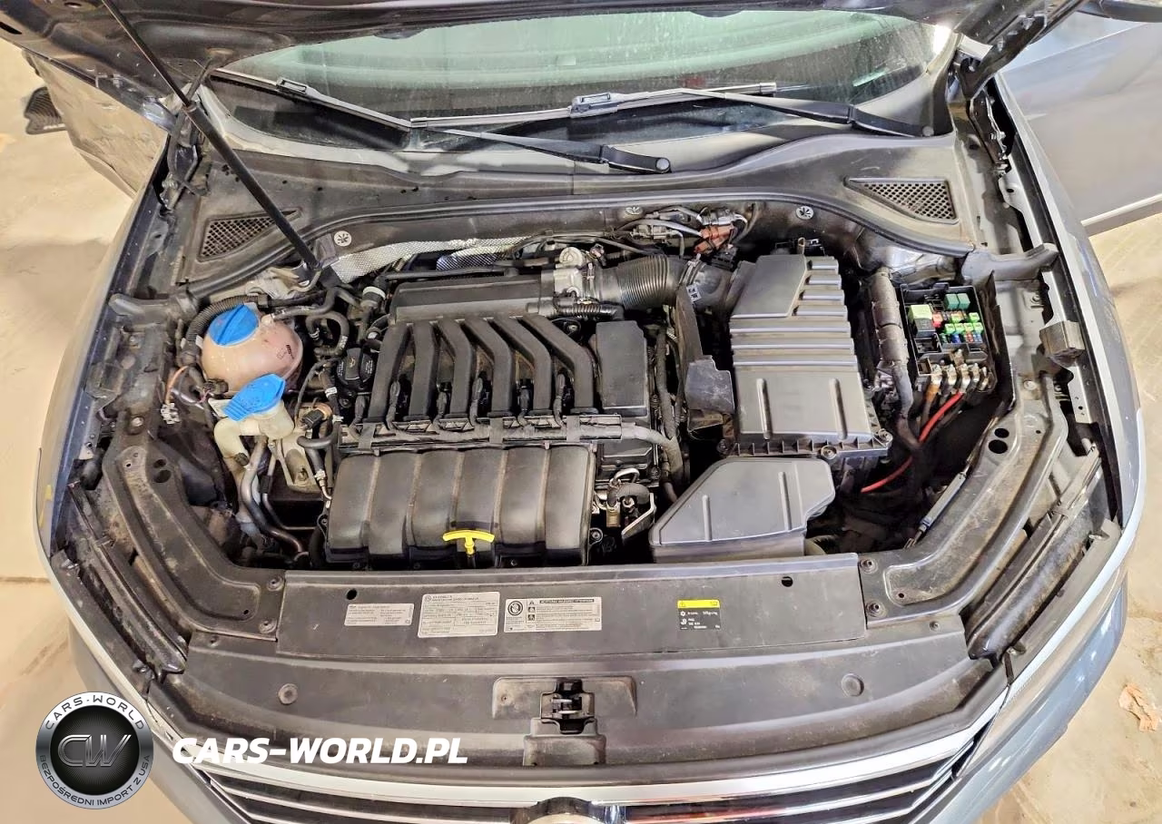 2016 Volkswagen Passat Sel Premium VIN:1VWCM7A37GC016673 - 11