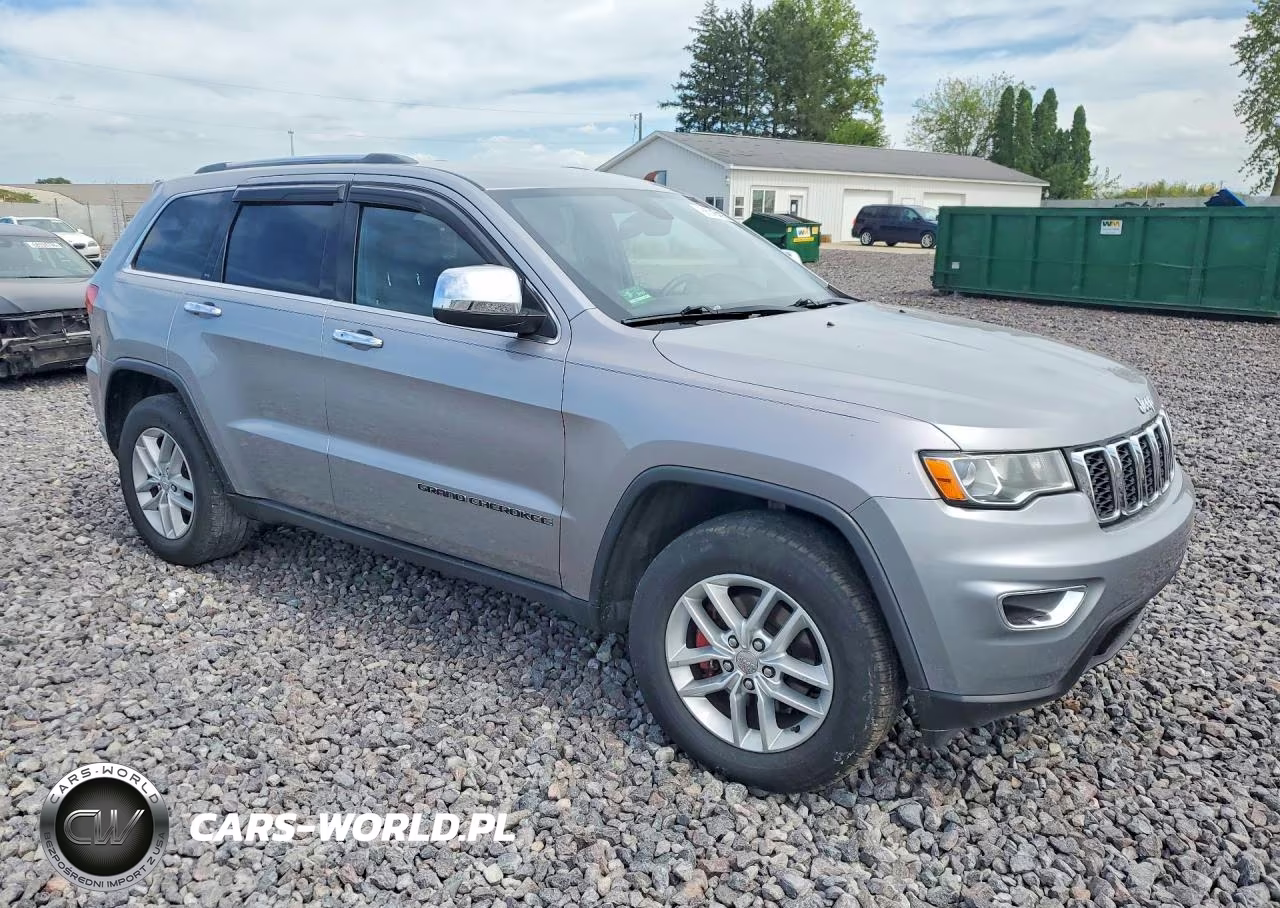 2018 Jeep Grand Cherokee Laredo VIN:1C4RJEAG0JC149490 - 4