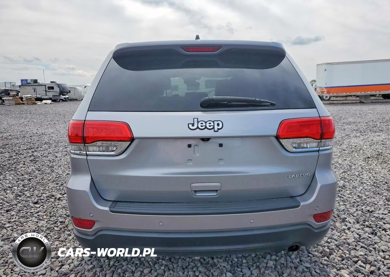 2018 Jeep Grand Cherokee Laredo VIN:1C4RJEAG0JC149490 - 6